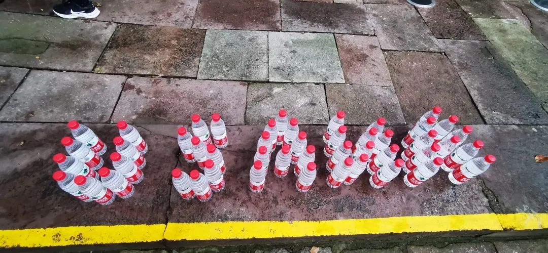 \